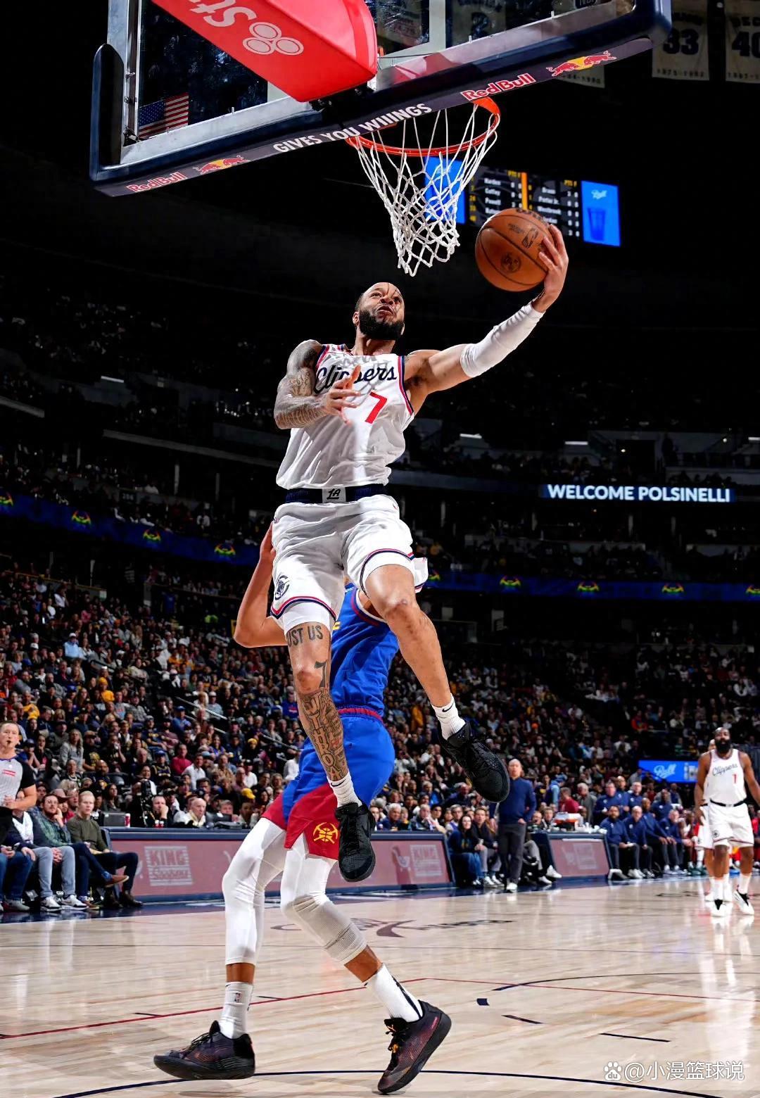 Ming连续十场比赛得分超过关键助攻，快船挑战极限！的简单介绍